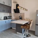 Beautifull Bell With Balcony And Sea View In Zadar