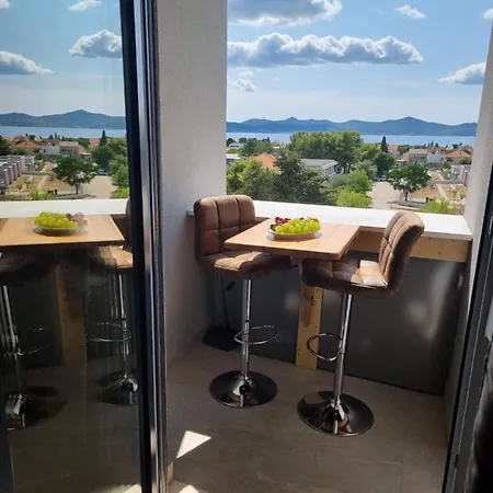 Beautifull Bell With Balcony And Sea View In *