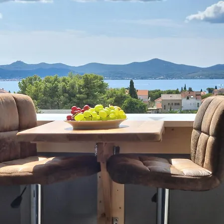 Apartment Beautifull Bell With Balcony And Sea View In *