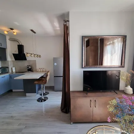 Apartment Beautifull Bell With Balcony And Sea View In